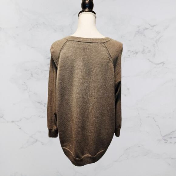 J.Crew 100% Merino Wool Crewneck Sweater Relaxed Fit Size Medium - Picture 4 of 5